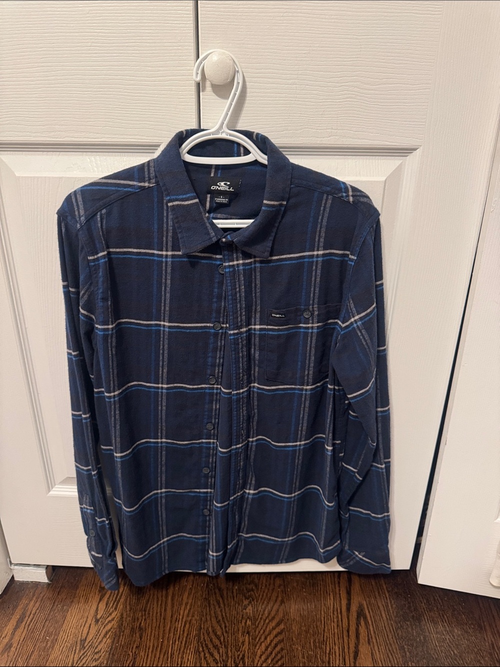 O'Neill Men's Dark Blue Plaid Button-Down Shirt